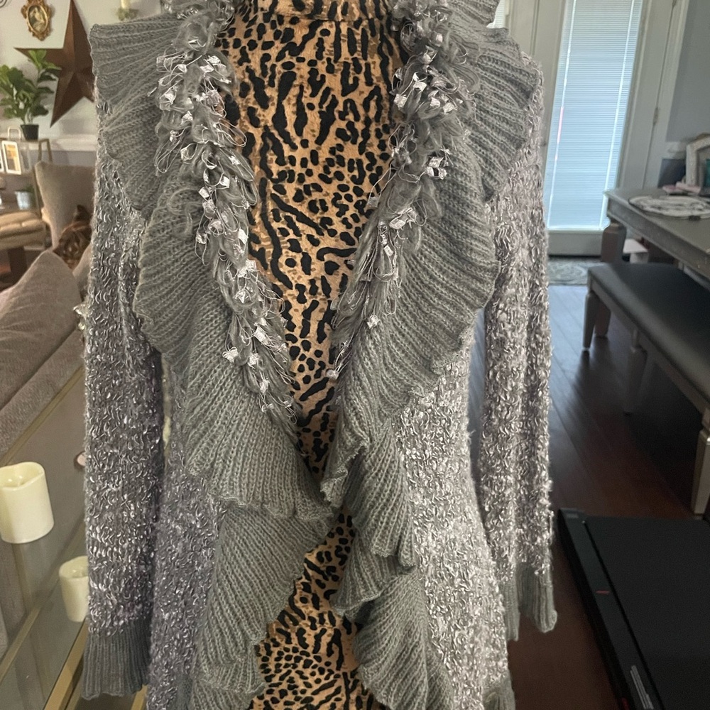 Chic Gray Women's Cardigan with Ruffle Detail